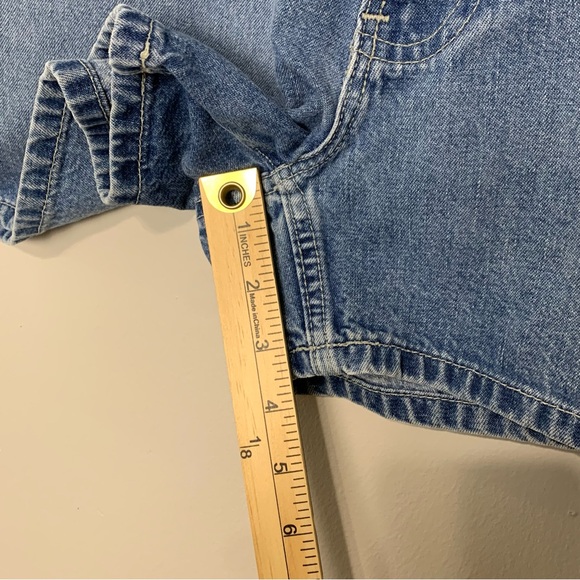 Old Navy Vintage Y2K 2000s Medium Light Wash Rigid Denim Jean Shorts Size 14 - Picture 11 of 12